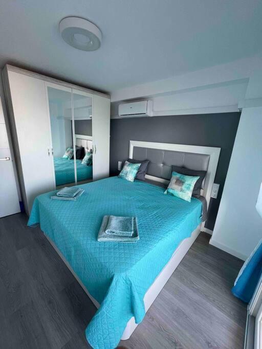 Ferienwohnung Miramar V 托雷维耶哈 外观 照片